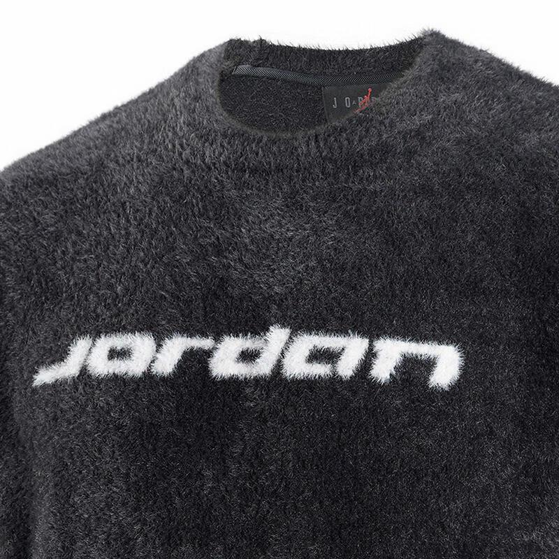 Jordan Men's Long-Sleeve Knit Top IF1828