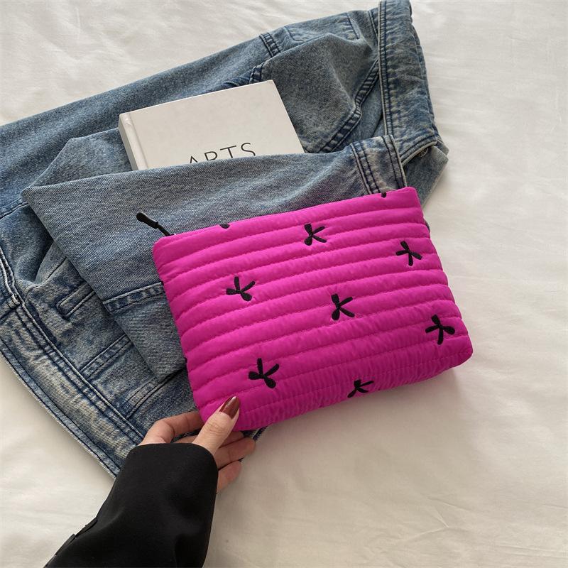 Ins Bow Embroidered Cosmetic Bag Large Capacity Zipper Makeup Bag Wash Bags Travel Oxford Cloth Clutch Bag For Girls Women