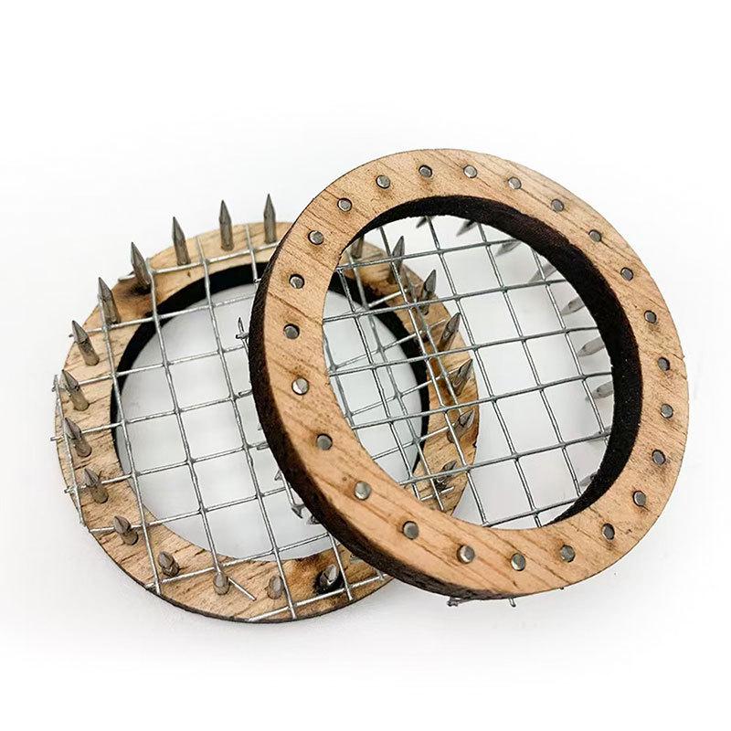 Queen Cage Beekeeping Tool with Wooden Lid & Stainless Steel Needle