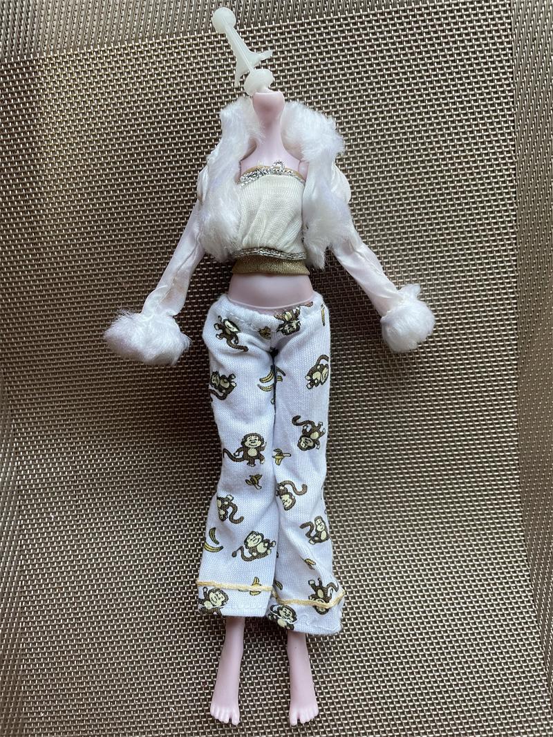 

Одяг для ляльок-монстрів 1/6 clothes only