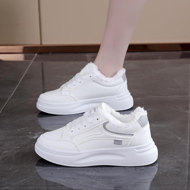 Women's Large Size Soft Sole Autumn and Winter Warm Fur One Snow Boots Fluffy Lined Non-slip Hiking Casual Sports Cotton Boots Small White Shoes