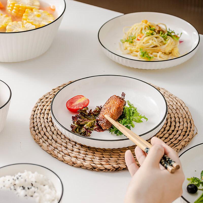 Yueyu Ceramic Dinnerware Set