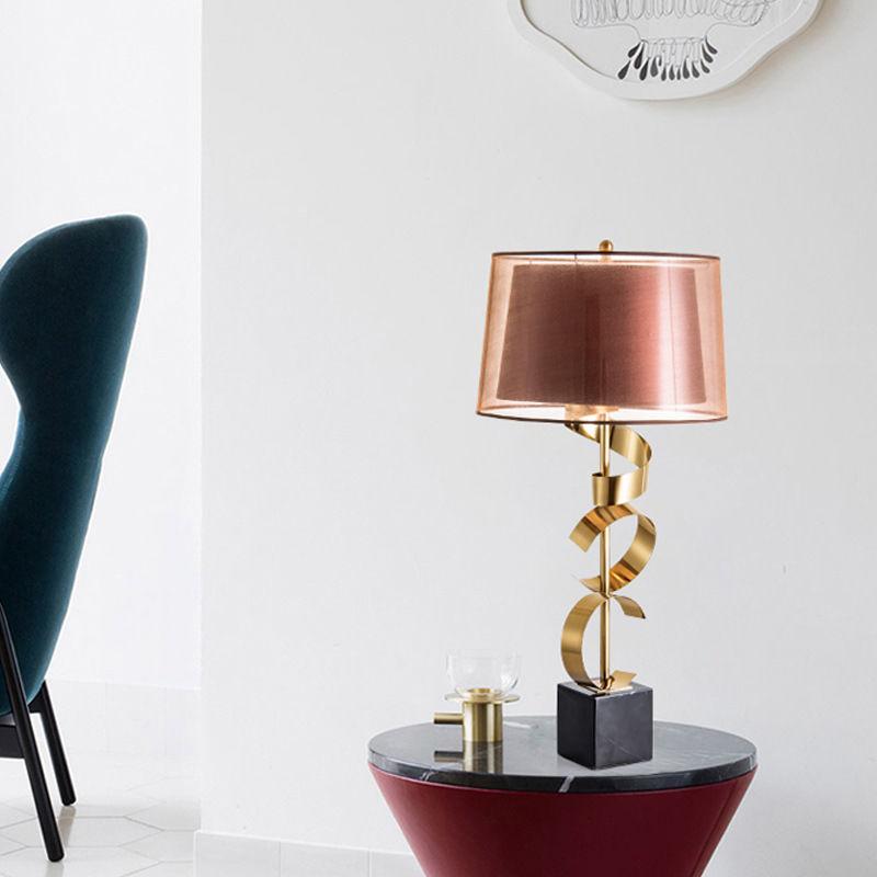 Post-modern minimalist luxury villa living room, bedroom bedside lamp, personalized artistic study table lamp