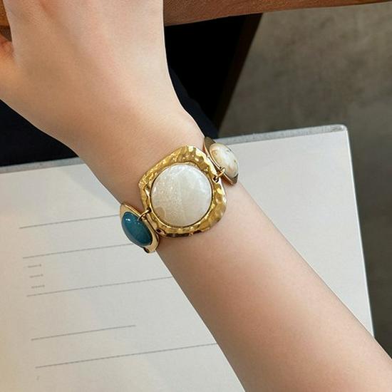 Bohemian Exaggerated Round Beaded Bracelet for Women - 2026 Retro High-End Style