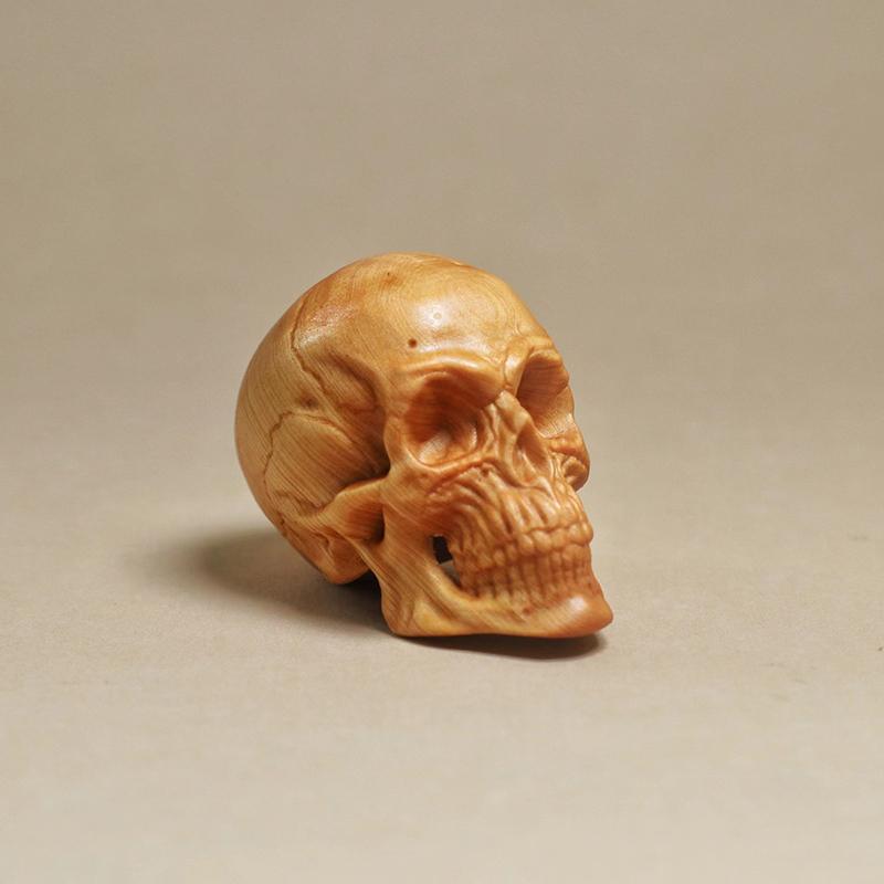 Natural Cypress engrave Skull Decor Small Statue - Halloween Decoration Party decoration props Home Room, car Bar Decoration