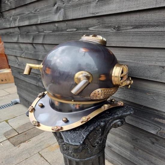 Brass Divers Helmet: U.S. Navy Mark V Replica Nautical Style
