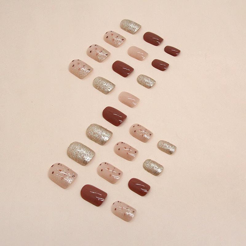 24 Pieces Caramel Brown Champagne Fine Sparkling Color Short Square Girl Versatile White Fake Nails Wearing Armor