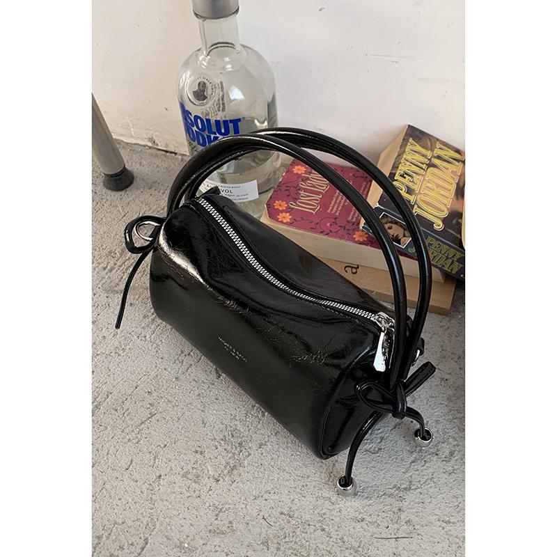 

Нишевая женская сумочка маленькая сумка новая летняя сумка-подушка простая и универсальная на плечо через плечо