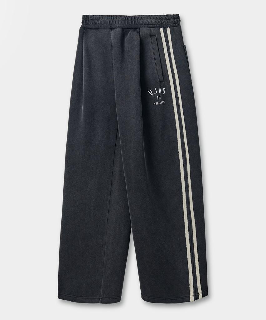 Dimiteulibeullaeg Vlad One-Pleat Curved Track Sweatpants_Pigment Charcoal
