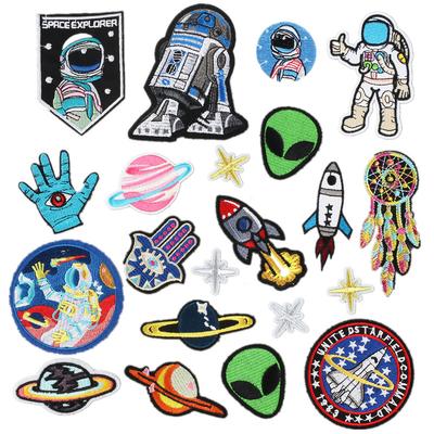 Alien Embroidery Cloth Sticker Astronaut Patch Sticker Decorative Embroidery Chapter Boy Spaceship Rocket Computer Embroidery Label Ironing