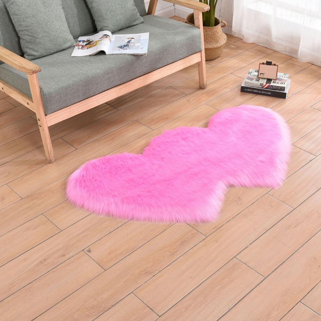 Double Heart Shape Carpets Soft Plush Doormat Floor Non Slip Rugs Living Room Sofa Plush Carpet Bedroom Cover Mattress