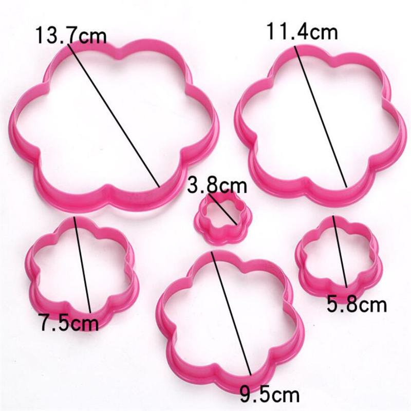 6Pcs/set Christmas Tree Cookie Cutter Stars Heart Flower Fondant Cake Biscuit Cutter Mold 3D Cake Decorating Tools Baking Moulds