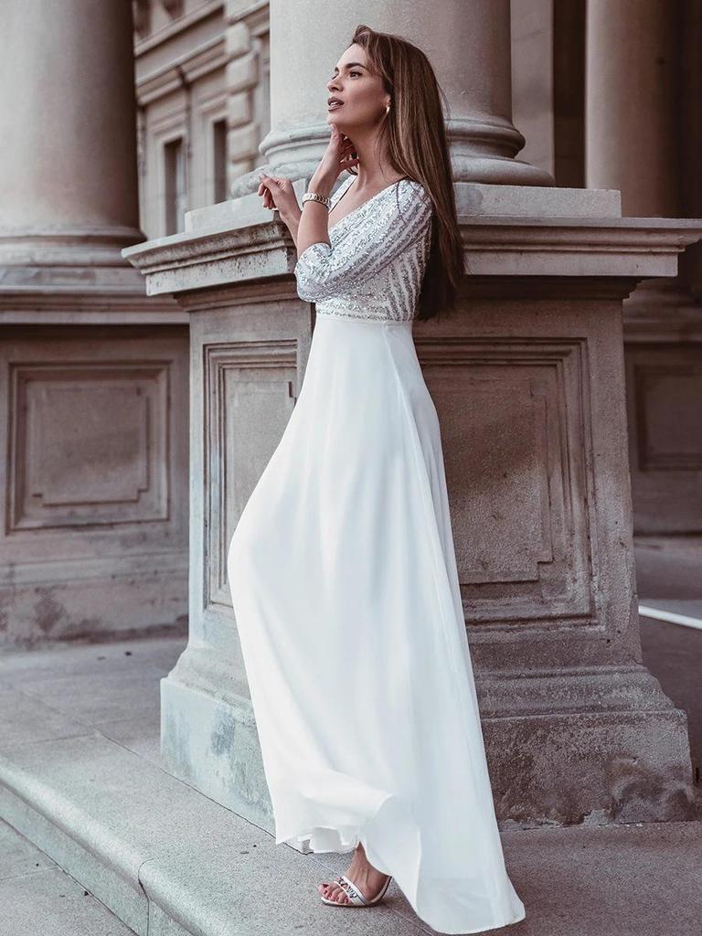 Elegant Plus Size Sequined V-Neck Chiffon Evening Dress with Mid Sleeves and Swing Skirt