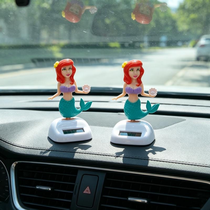 Solar-Powered Cartoon Mermaid Car Ornament - Shaking Head Decoration