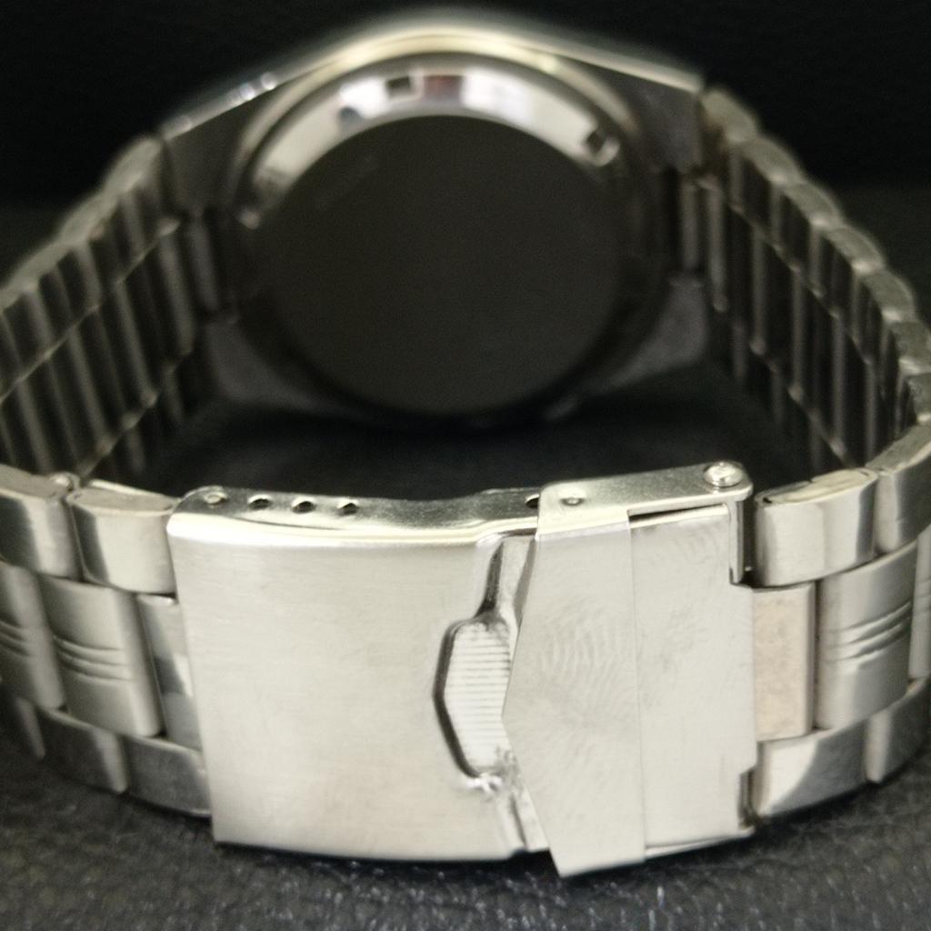 GENUINE VINTAGE SEIKO 5 AUTOMATIC 7009A JAPAN MENS RED DIAL WATCH A701675-5 R206c-a701675