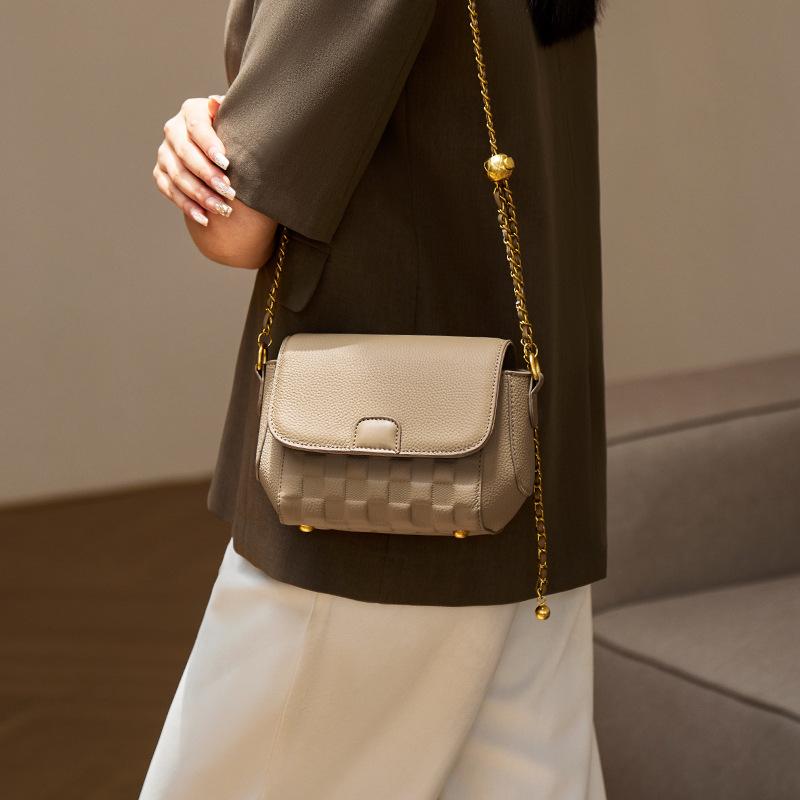 Mrs. Qiao Bag for Women 2025 New Autumn Winter Crossbody Bag Small Bag High-end Women's Chain Small Square Bag Genuine Leather Women's Bag