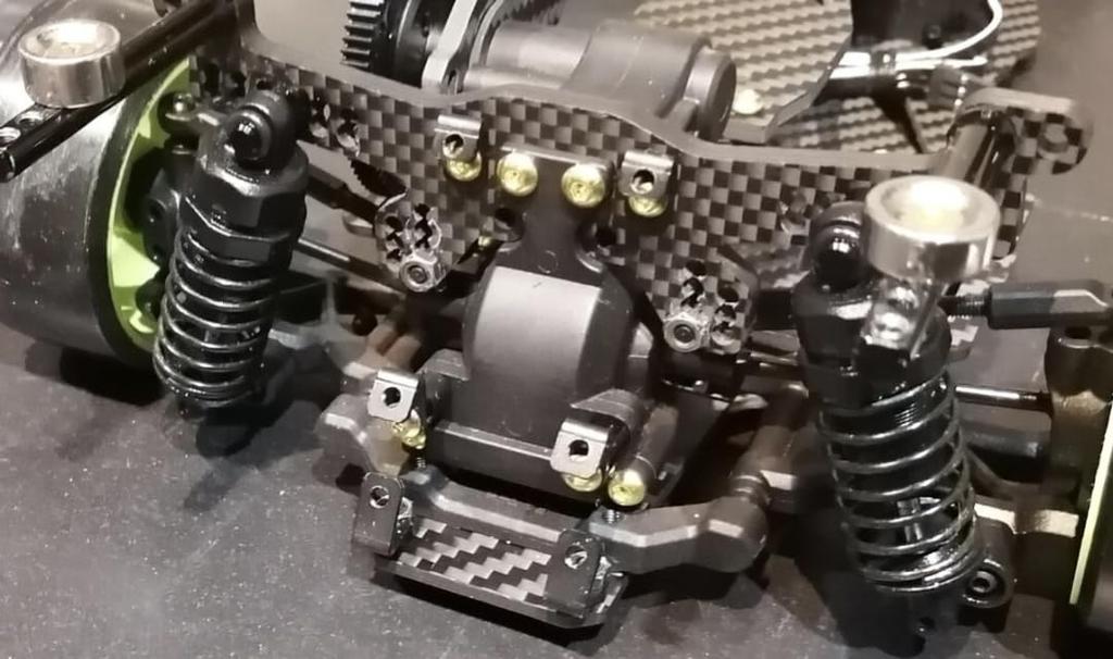 Metal Garage Japan Original Carbon Fiber Rear Amplifier Plate for YD-2, RDX, RD2, TT-02, MB-01, and BT-01 (MGH34)