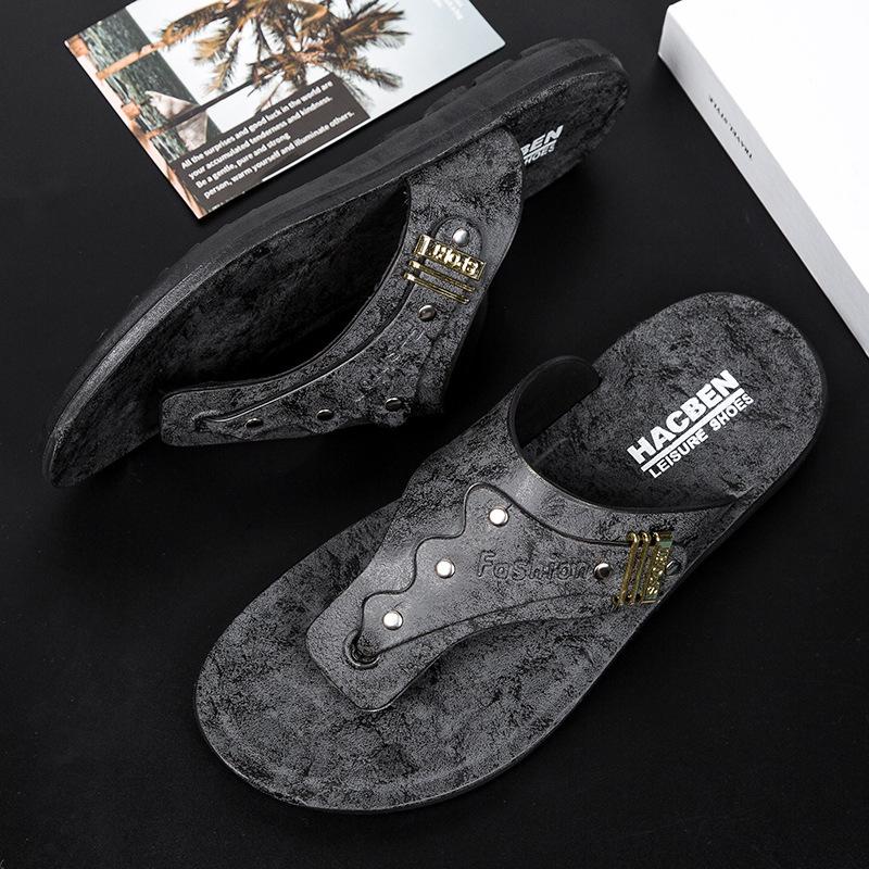 

2025 summer thin men s shoes wear new non-slip leather imitation leather flip-flops foot sandals men s beach trend 46