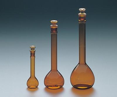 2031 Odmerná banka 500ML (hnedá) 2031-09-10