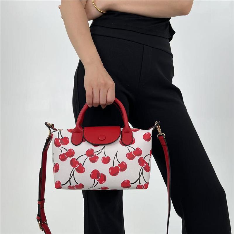 Ladies Sweet And Cute Cherry Handbag Personalized Chic Soft Leather Shoulder Bag