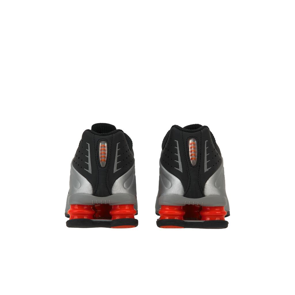 Nike Shox R4 Retro OG 2019 Sneakersy Unisex Srebrny Czarny Metaliczny Srebrny BV1111-008