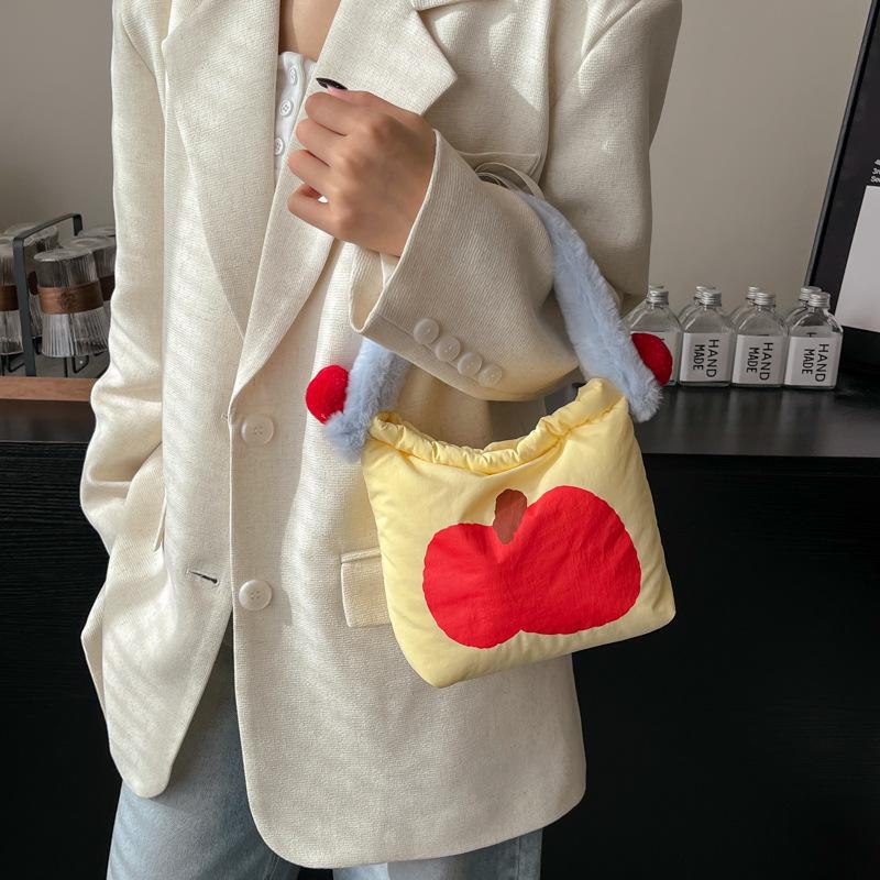 

Модная сумка Apple через плечо осень/зима 2024 года 18*7*19