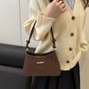 Simple and fashionable new casual commuting solid color temperament elegant hand-held underarm crossbody shoulder women's bag