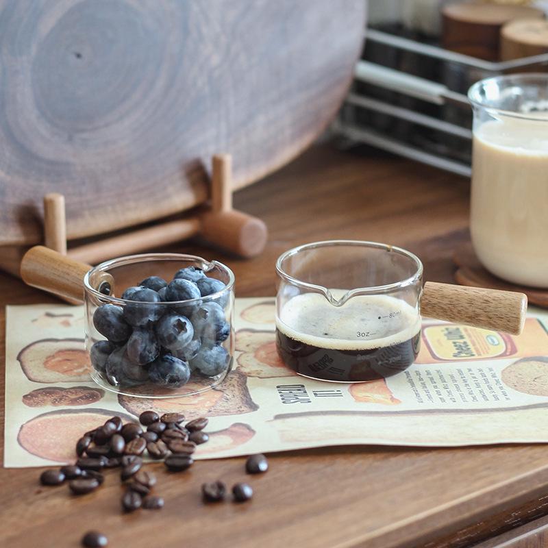 Heat-Resistant Glass Milk Jug with Wooden Handle & Measurement Markings, Ideal for Coffee, Baking & Household Use