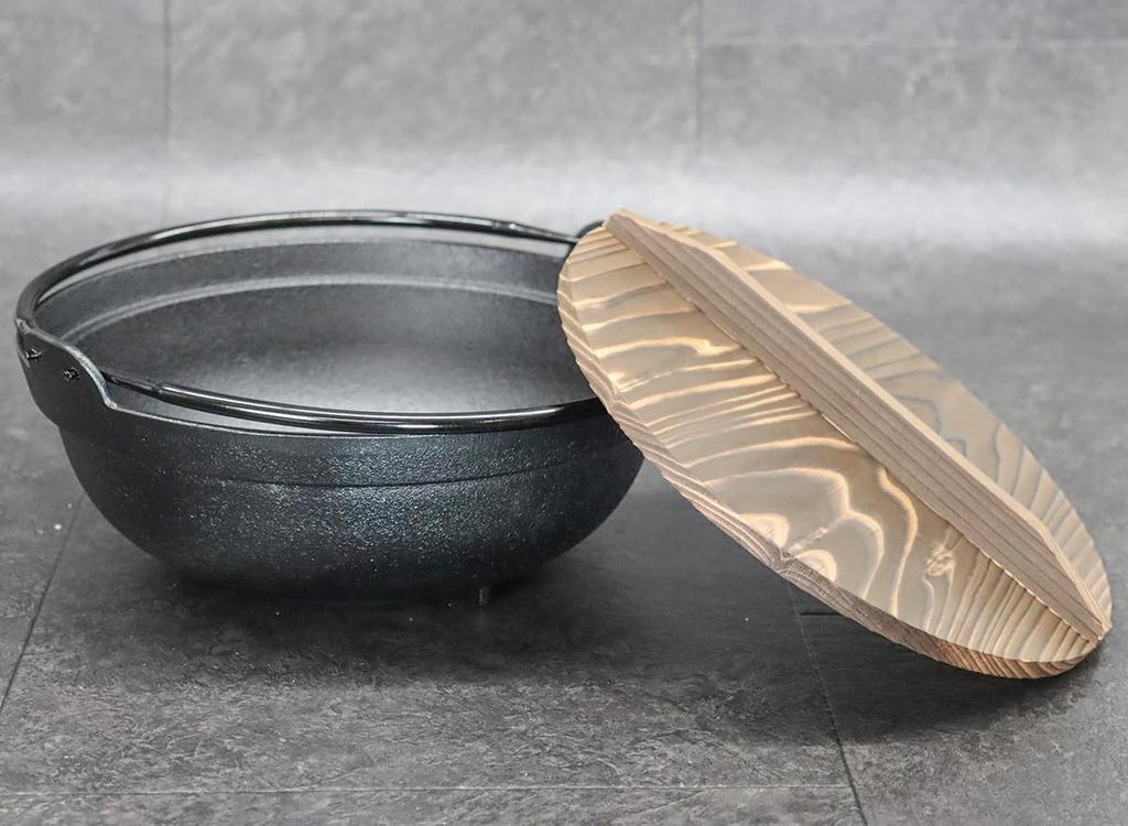 Asahi Iwate Prefecture Traditional Craftsmanship Nanbu Iron Irori Pot 27 with Two Handles and Wooden Lid and IH Commercial Use (2.8L Capacity) (Gas
