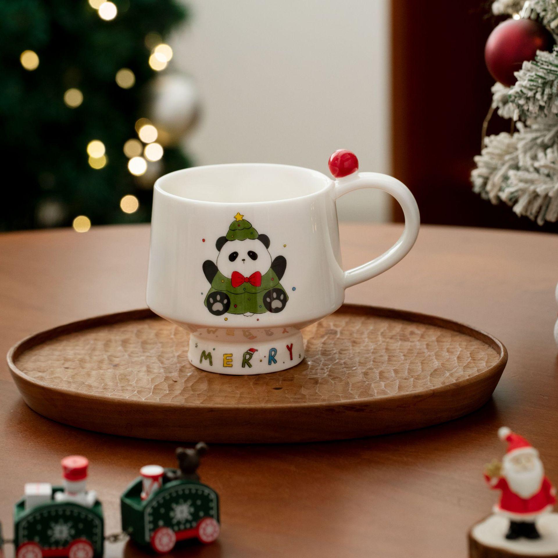 

Креативная мультяшная рождественская кружка, креативная кофейная чашка для пары, высококачественная керамическая чашка, чашка для питья воды для девочек для домашнего использования 400ml