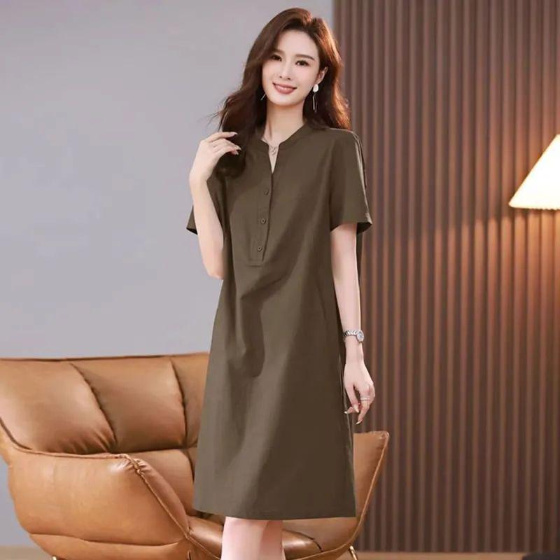 2025 Plus Size Slimming V-Neck Mid-Length Summer Dress for Women