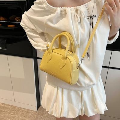 Frühling neue Damentasche Mode einfache Muscheltasche Temperament Handtasche Schulter Crossbody kleine Tasche Kissen-Tasche