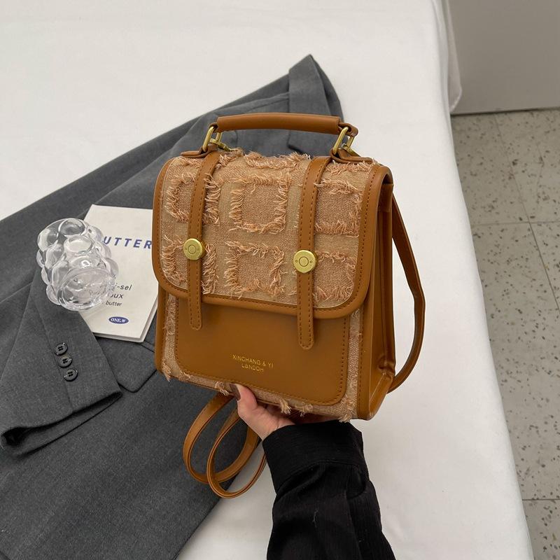 

Fashionable Student Bag Summer Casual Backpack Niche High Appearance Level Stylish Women s Bag коричневий