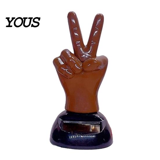 Healing Atmosphere Car Decor Solar Powered Finger Shaking Decor, Creative Dashboard Ornament, Ornament Swinging Figurine for Desk Office, Cute