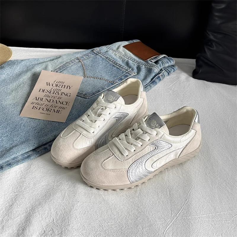 

2025 summer new soft-soled soft leather Forrest Gump shoes women s versatile retro casual sports red German training shoes ins tide 35