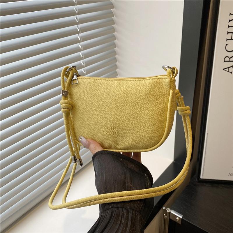 Light Casual Solid Color Simple Summer Popular Shoulder Messenger Bag Women's Commuter Bag