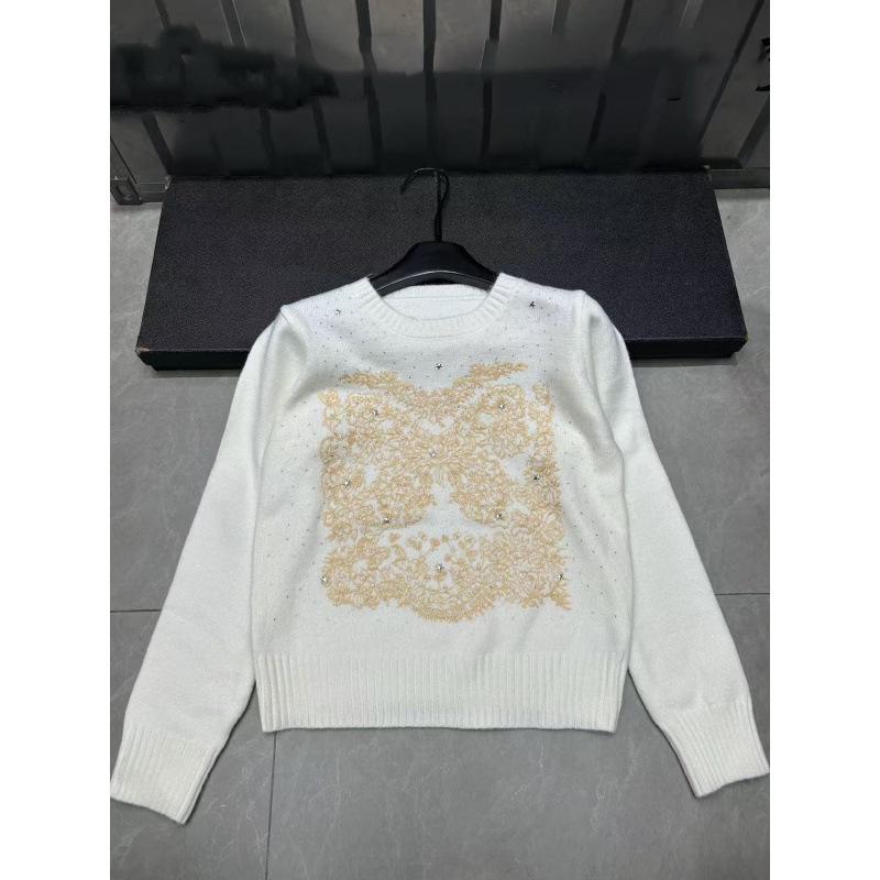 D Family Early Spring Rhinestone Butterfly Embroidered Round Neck Pullover Knit Long Sleeve Casual Top