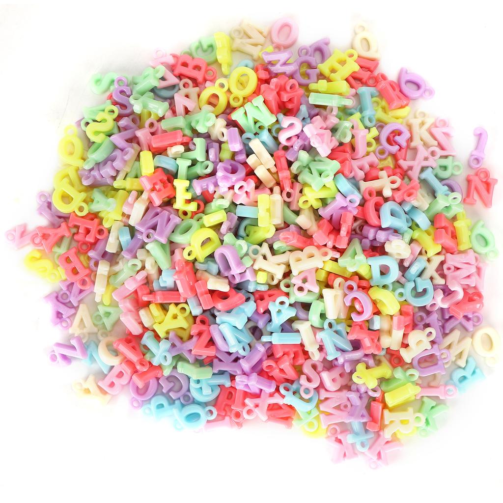 500Pcs Spacer Beads Colored Letter Plastic Hair Band Pendant Perforated Bead DIY Accessories