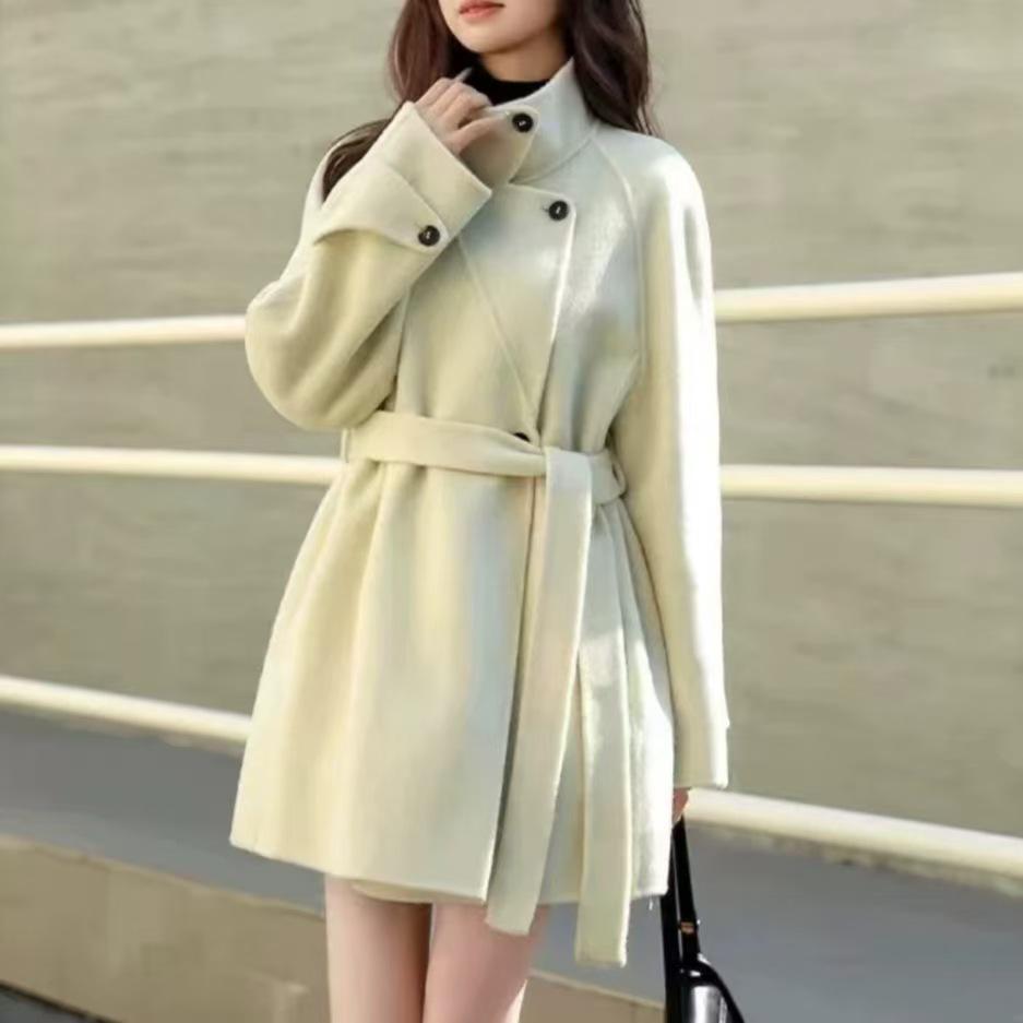 

Женское шерстяное пальто для通勤 осень/зима 2025: Маленький дизайн, воротник-стойка, двусторонний, деталь с завязками M (110-130)