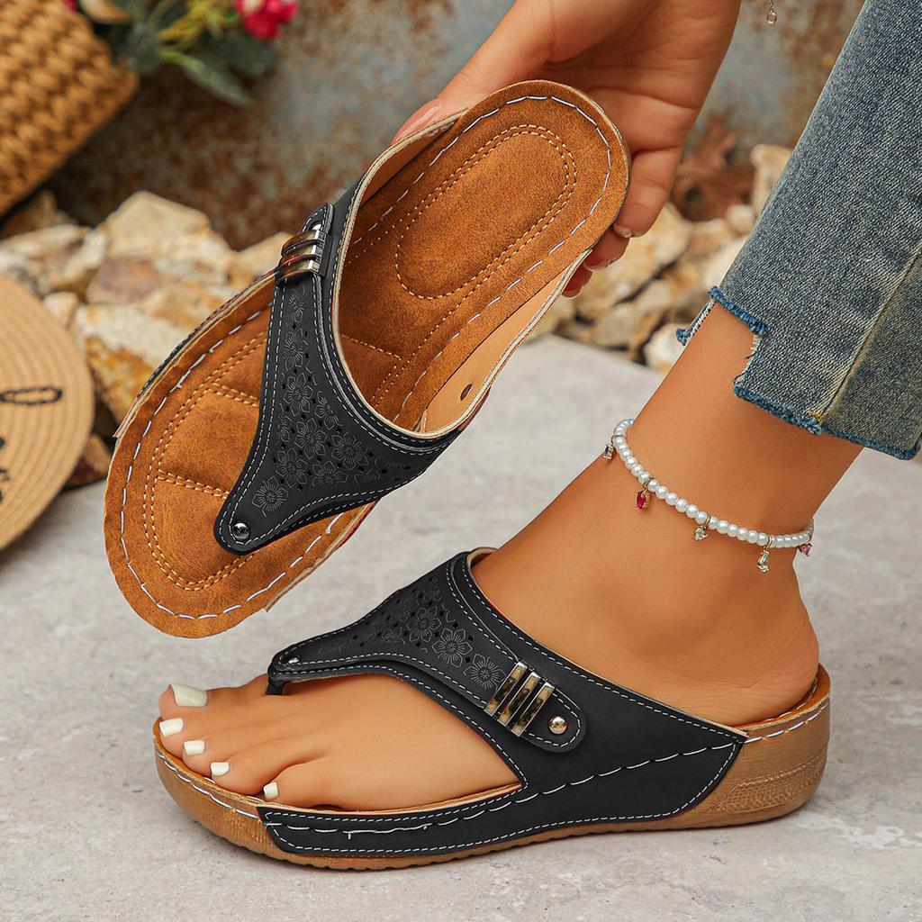 Women'S Flip Flops With Platform Heels Stylish And Casual Sandals Women Comfortable Arch Support Womens Beach Sandals Size 11