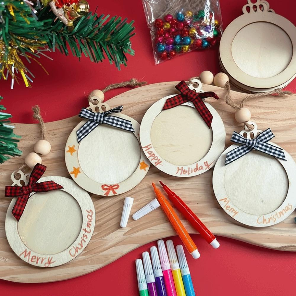 6Pcs DIY Christmas Tree Decorations Wooden Xmas Hanging Pendant Christmas Picture Frame Ornaments