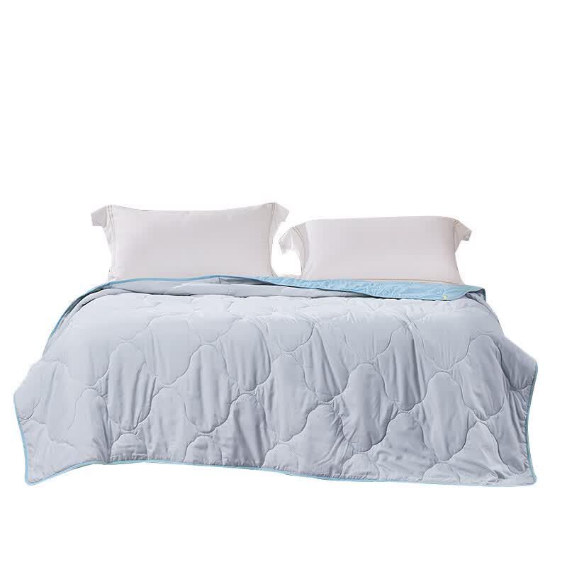 FUANNA Soft Summer Cooling Quilt