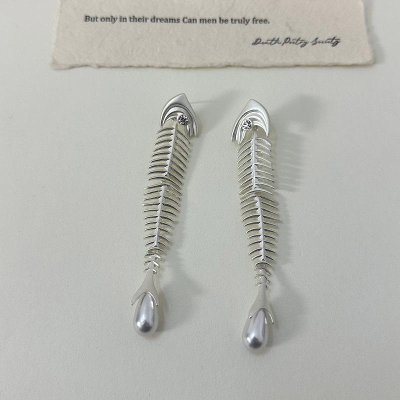 Nischen-Design-Sinn Kreativ Einzigartige Persönlichkeit Fischskelett-Ohrringe Temperament Fischschwanz Perlenanhänger Ohrringe