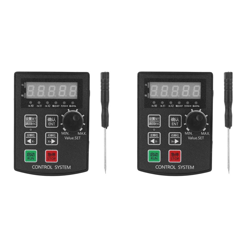 

Модуль керування рухом крокового/серводвигуна з 5-значним дисплеєм