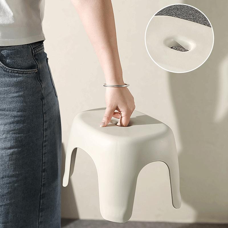 Sgabelli da bagno Sgabelli per scarpe Sgabello di plastica per uso domestico Sgabelli piccoli impilabili ispessiti Sgabello da pesca Sgabello basso per bambini