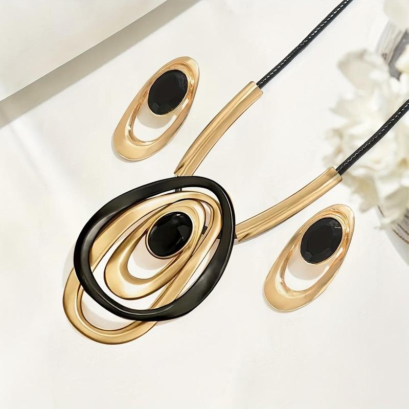 Exquisite and Simple Geometric Pendant Necklace - Versatile European Style Jewelry, Suitable for Daily Wear