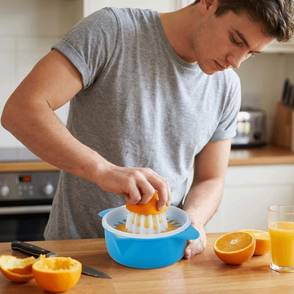Plastic Manual Juicer Detachable Citrus Juicer Portable Hand Lemon Squeezer  Cooking