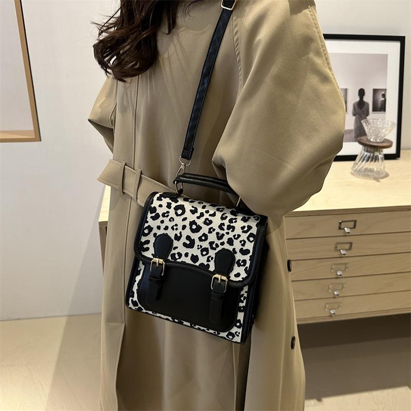 Women S Contrast Color Casual Fashion Small Shoulder Backpack