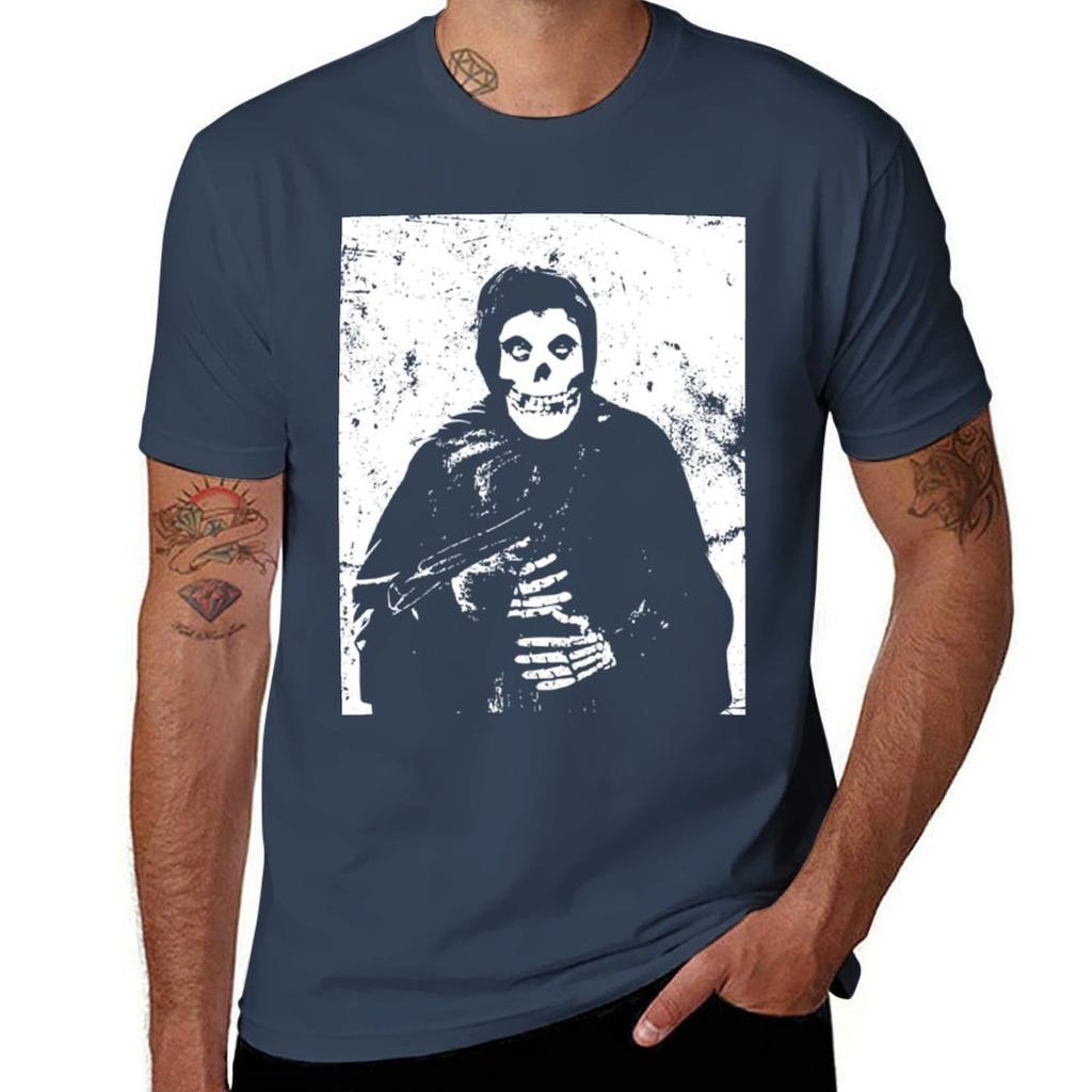 La Maglietta Crimson Ghost dei Misfits T-shirt Casual con Stampa Grafica