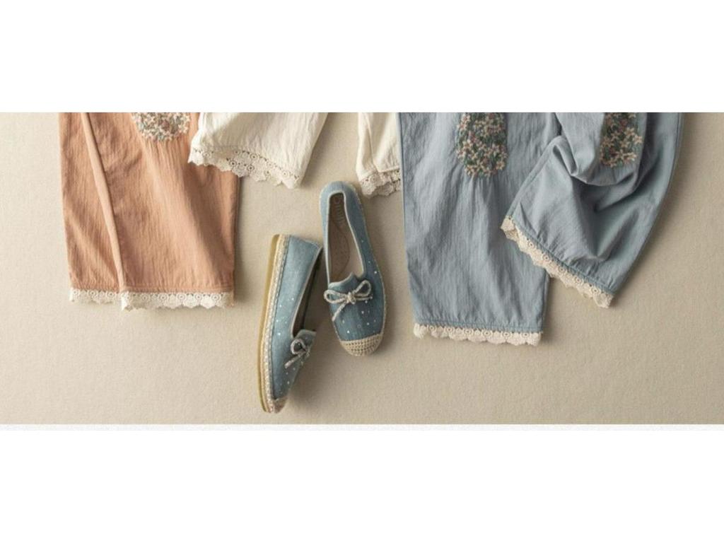Women's Summer Cotton Linen Embroidered Harem Pants with Artistic Lace Stitching – Casual Nine-Point Bloomers